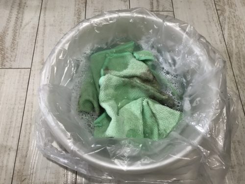  dirty-towel-in-a-bucket